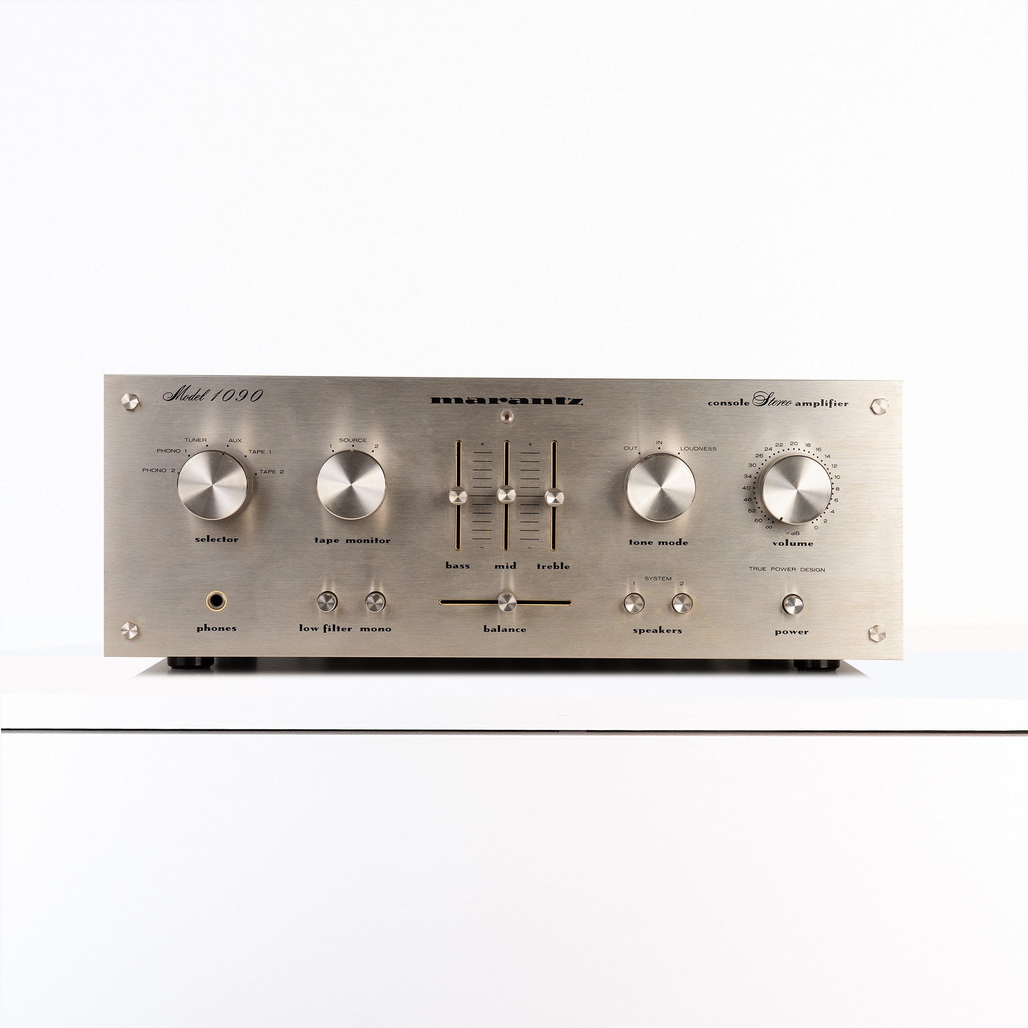 On sale on www.vintagenote.be