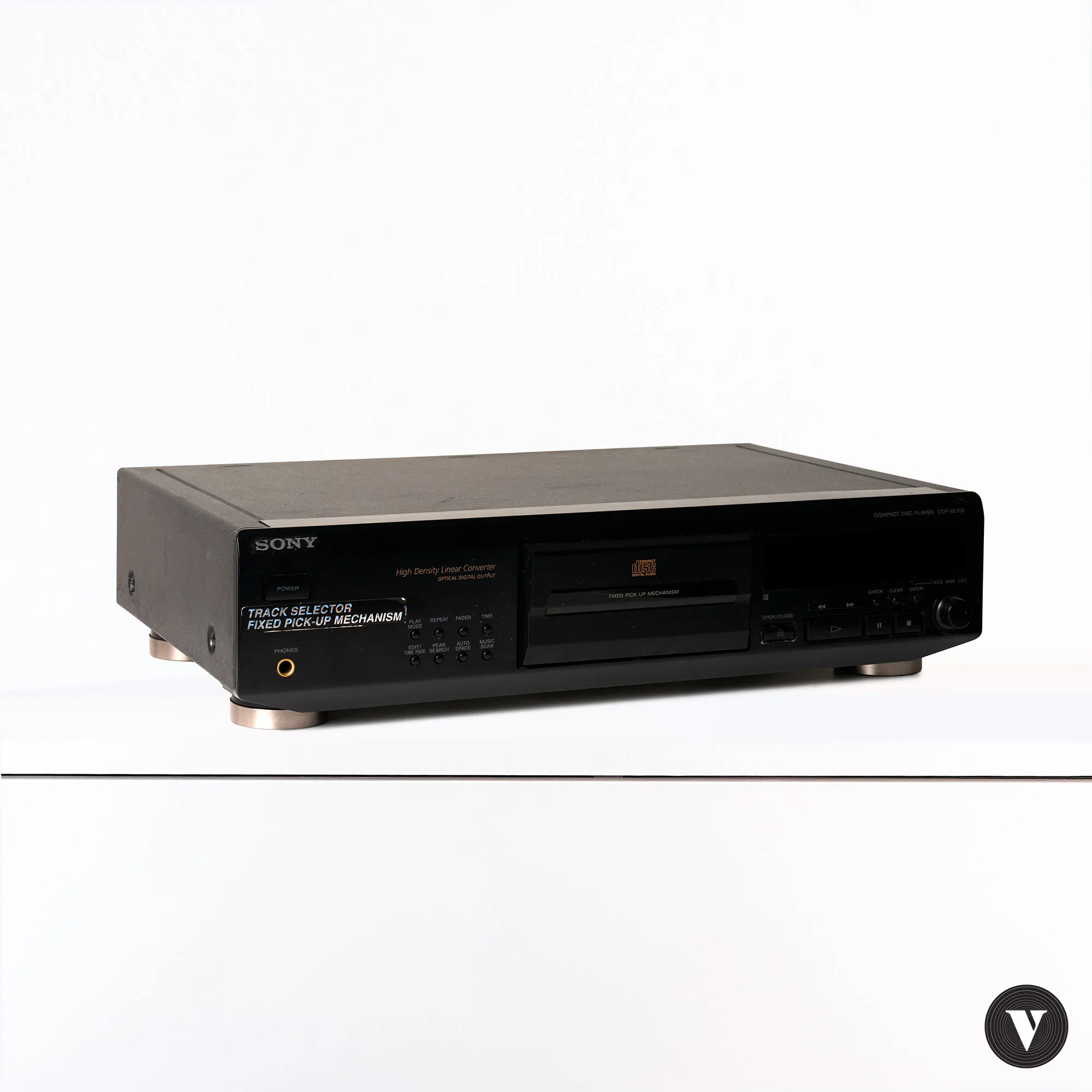 Sony CDP XE700 cd-player – © VintageNote -photo 2