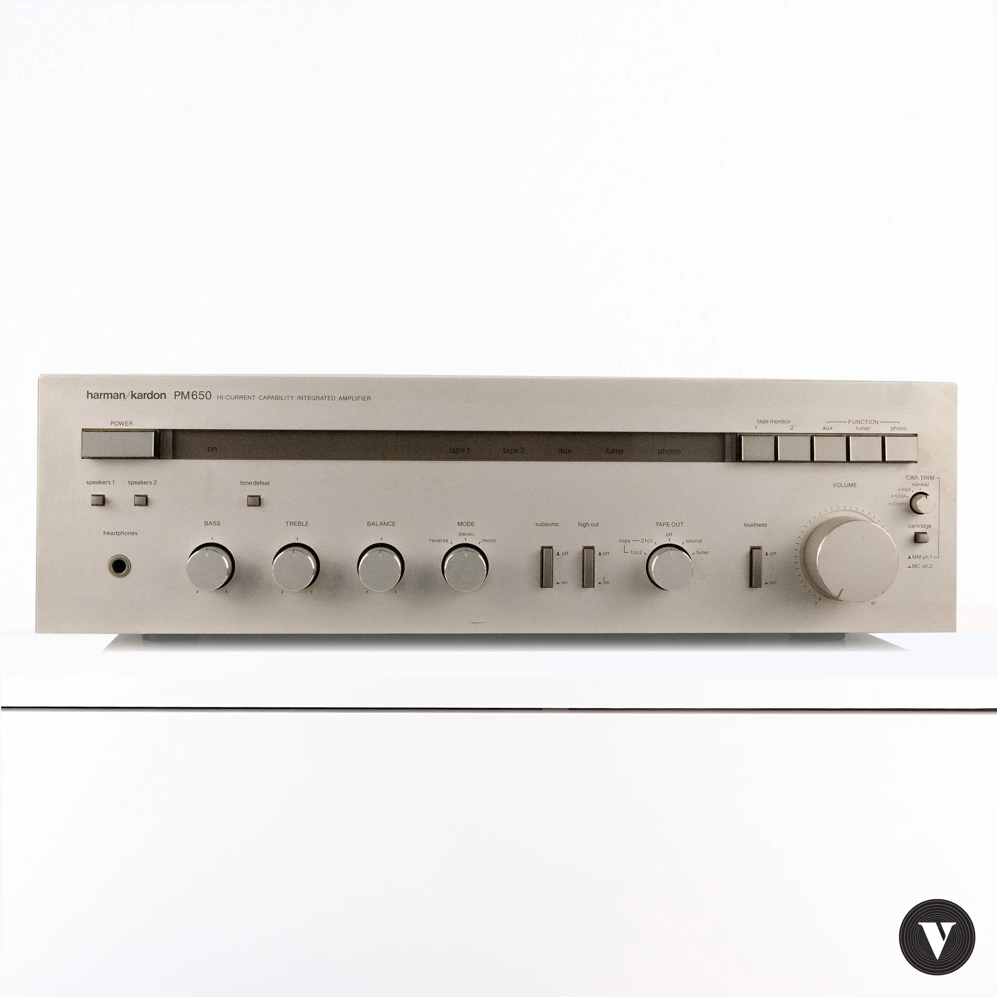 on sale at www.vintaegnote.be