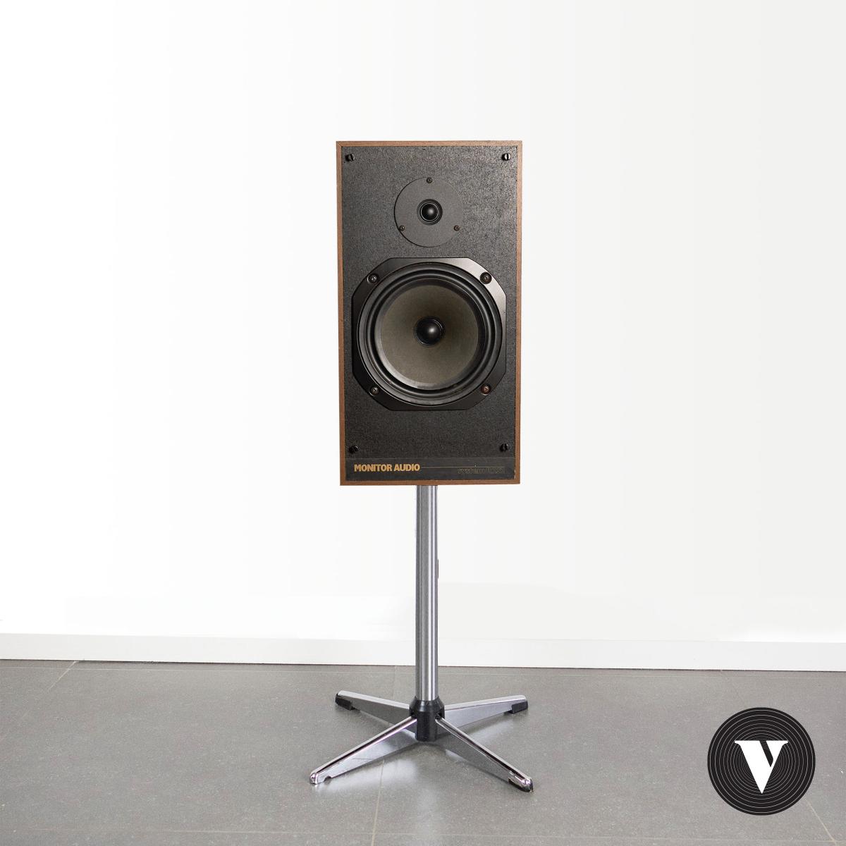 Monitor shop audio vintage