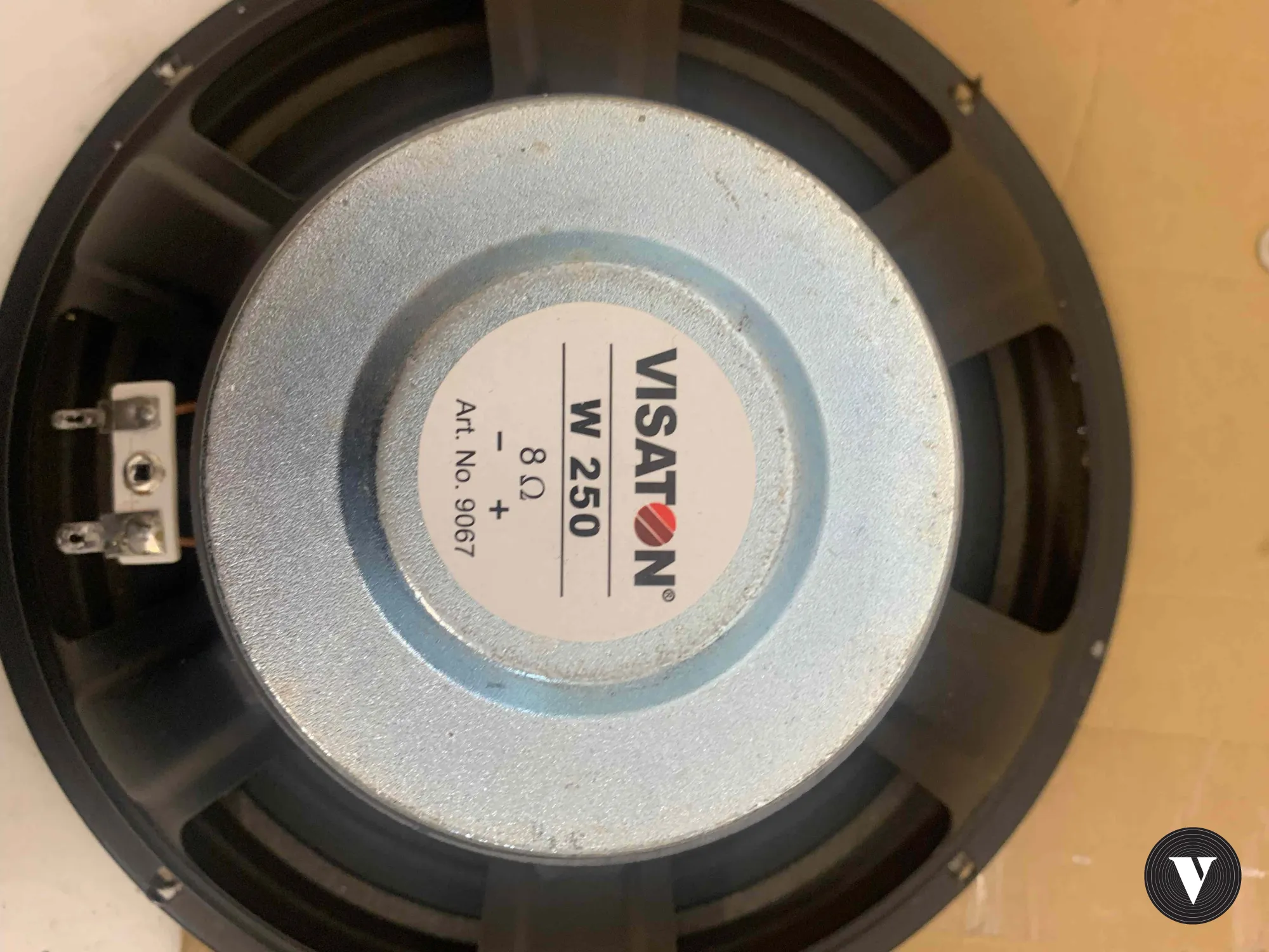 Pair of Visaton W250 25cm 10 inch 8 ohms woofers, top condition