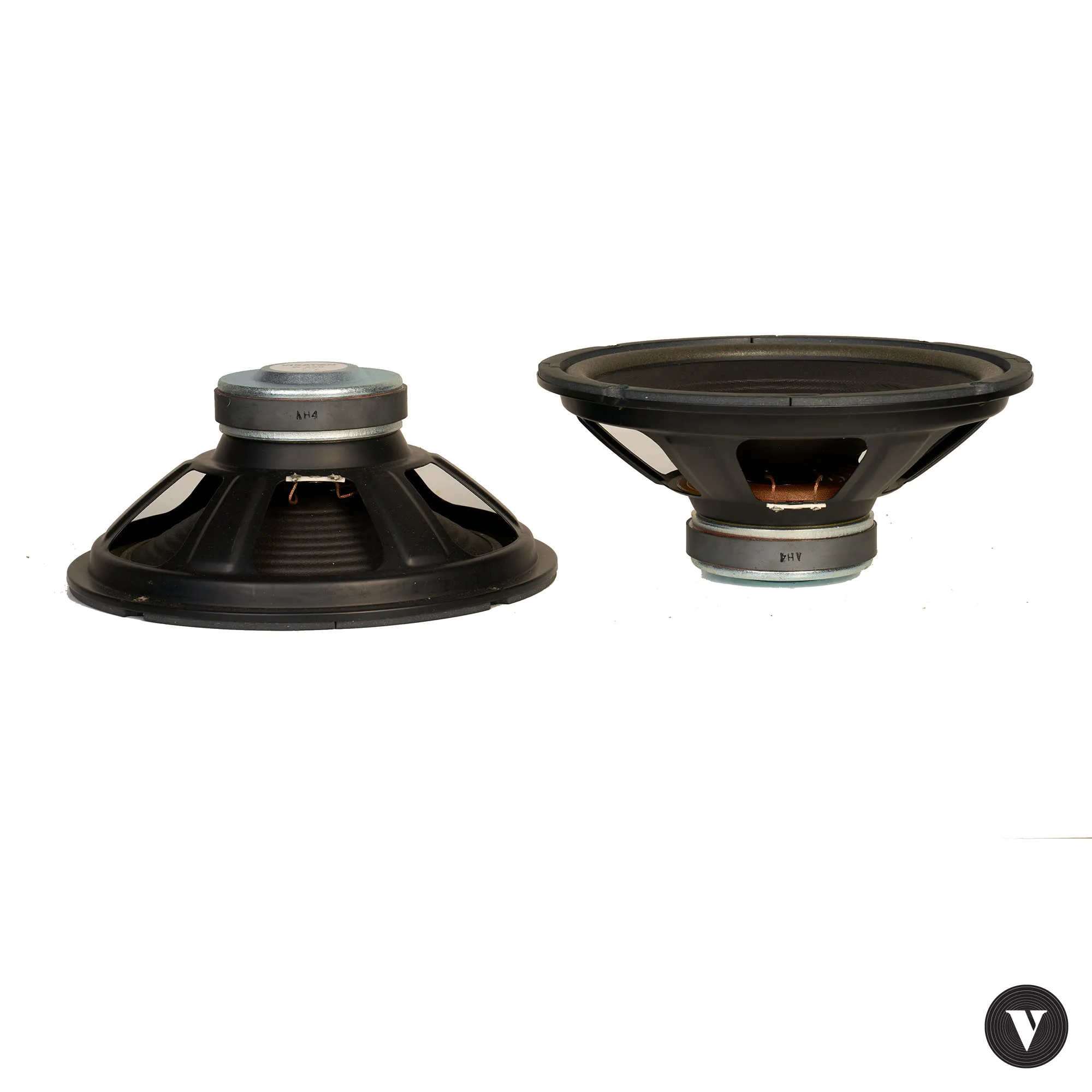 Pair of Visaton W250 25cm 10 inch 8 ohms woofers, top condition