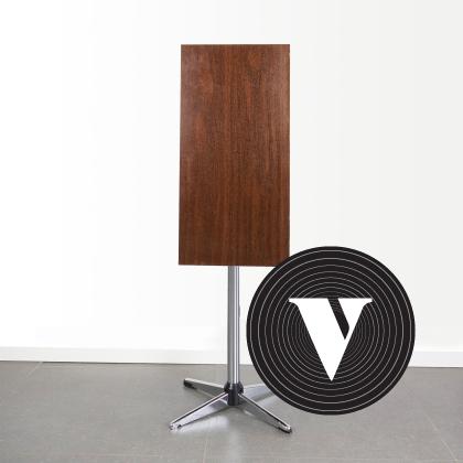 On sale at www.vintagenote.be